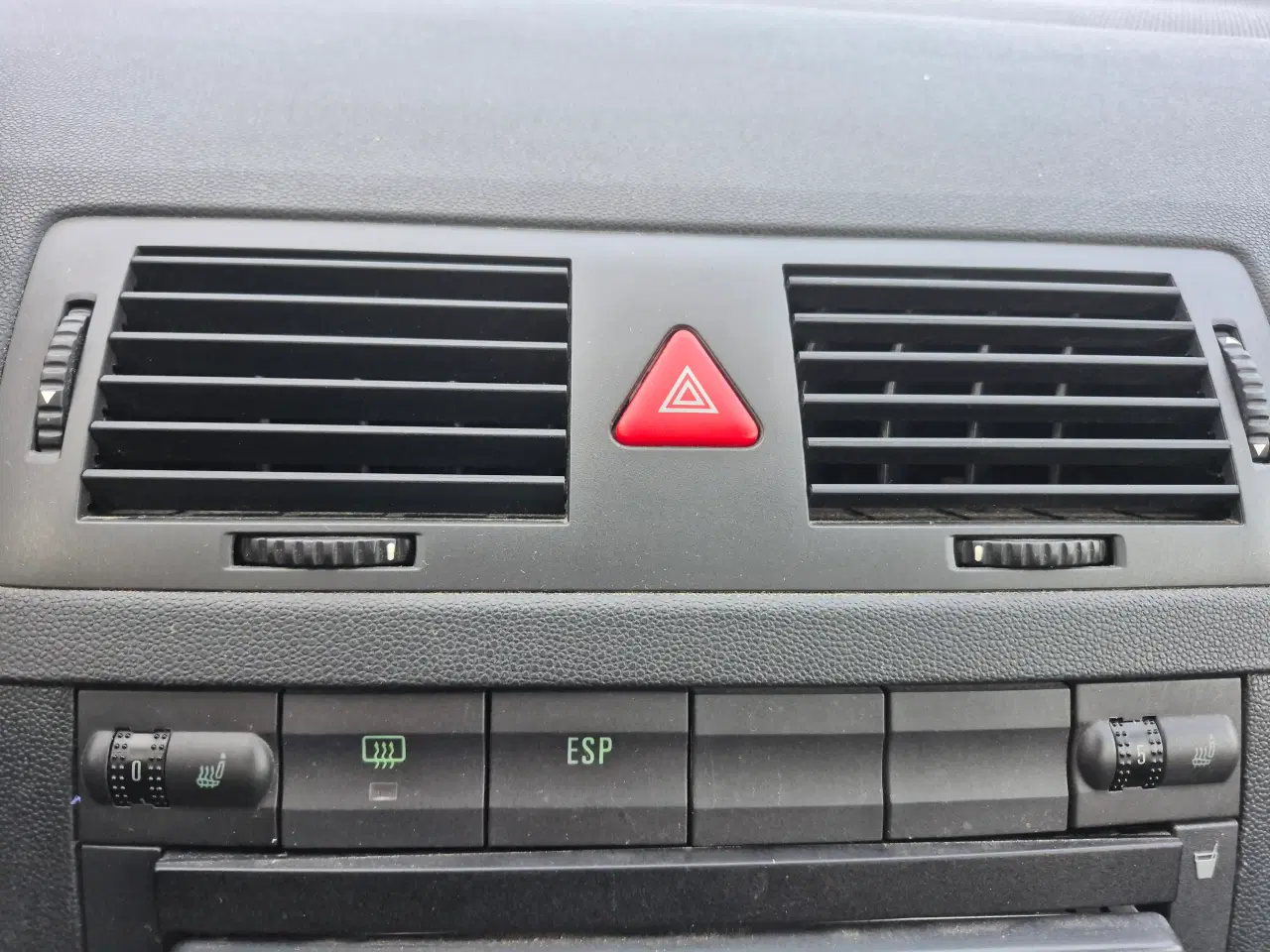 Billede 9 - Meget velholdt bil – kun 148.xxx km – kører som ny