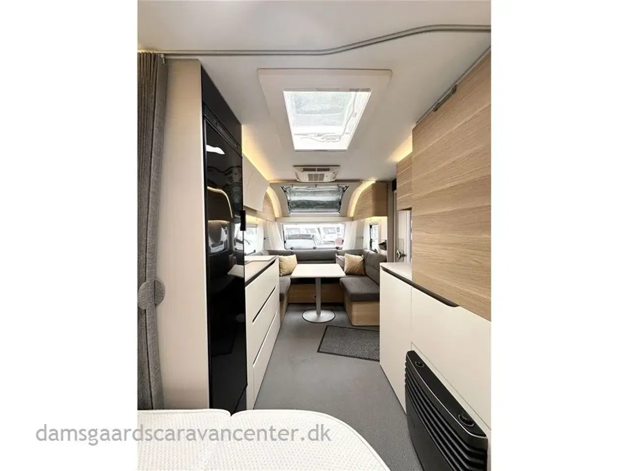 Billede 8 - 2022 - Adria Adora 522 UP   Franskseng-Mover-Gulvtemp-telt-A/C