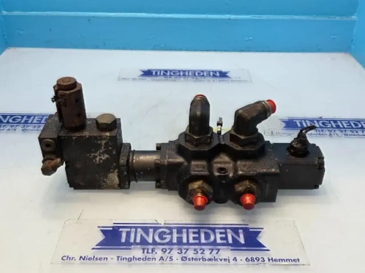 Billede 1 - Bobcat  TL38.70X  Omskifterventil 6687192