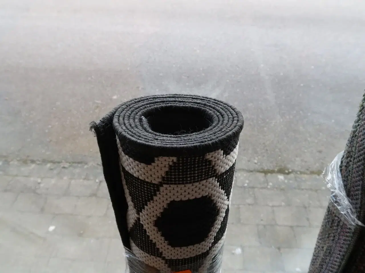 Billede 2 - Gulvtæppe