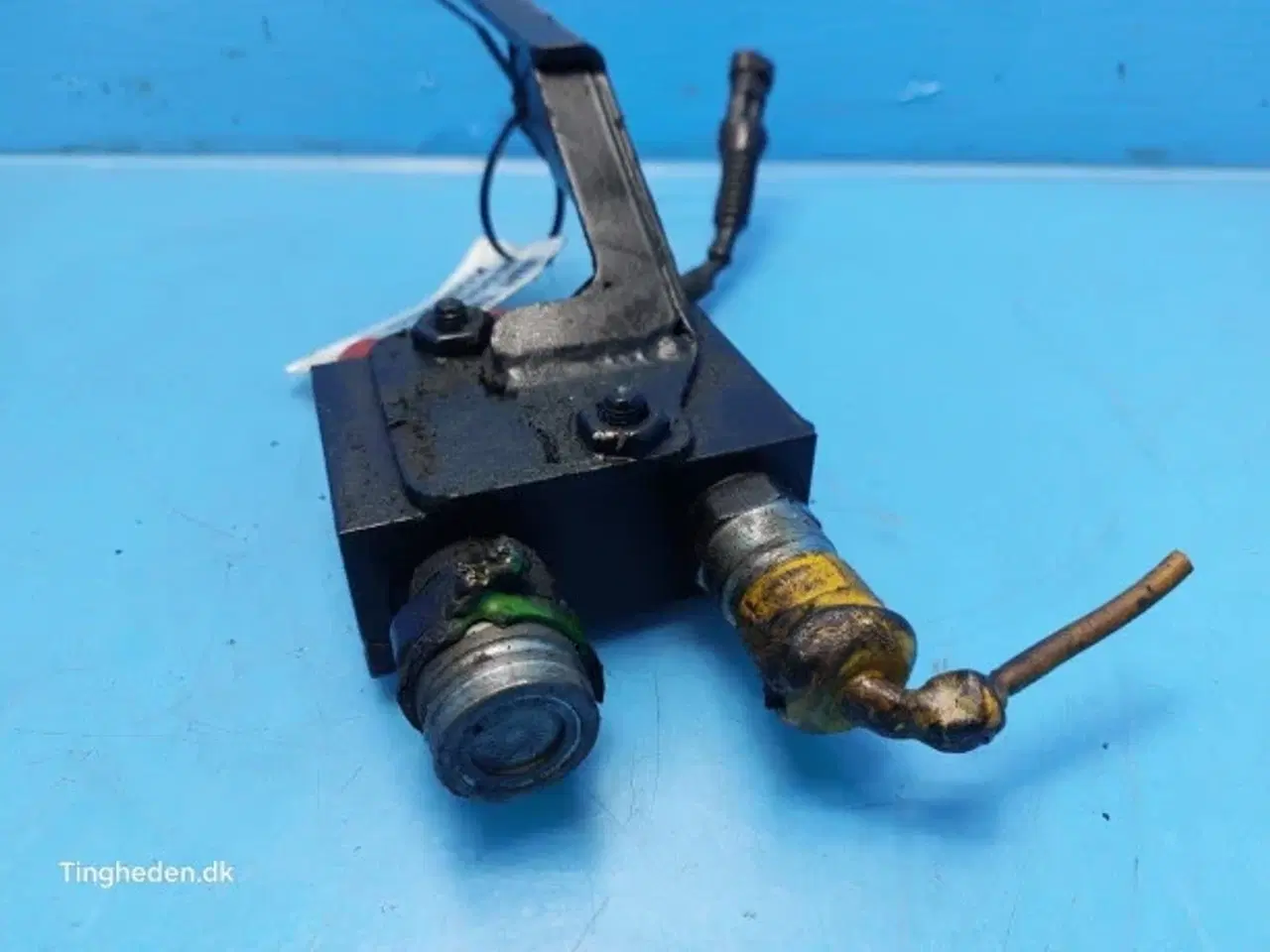 Billede 5 - New Holland T6 Hydraulikventil 48065547