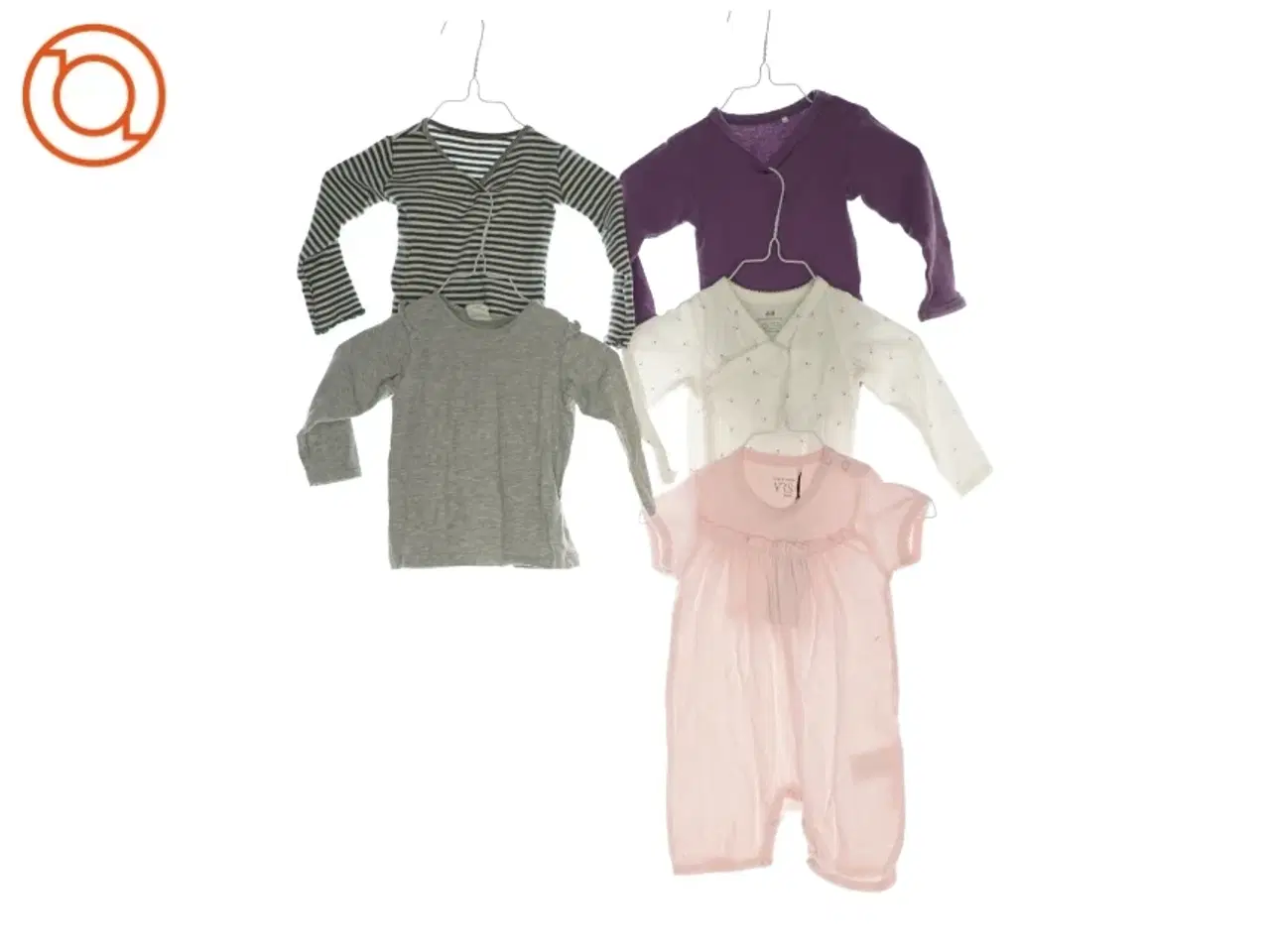 Billede 1 - 2 bluser, 2 bodystockings og 1 bodydragt (str. 74)