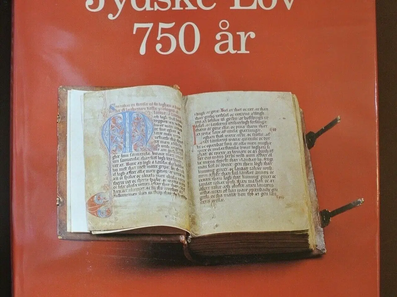 Billede 1 - jydske lov i 750 år, red. af ole fenger og chr. r.