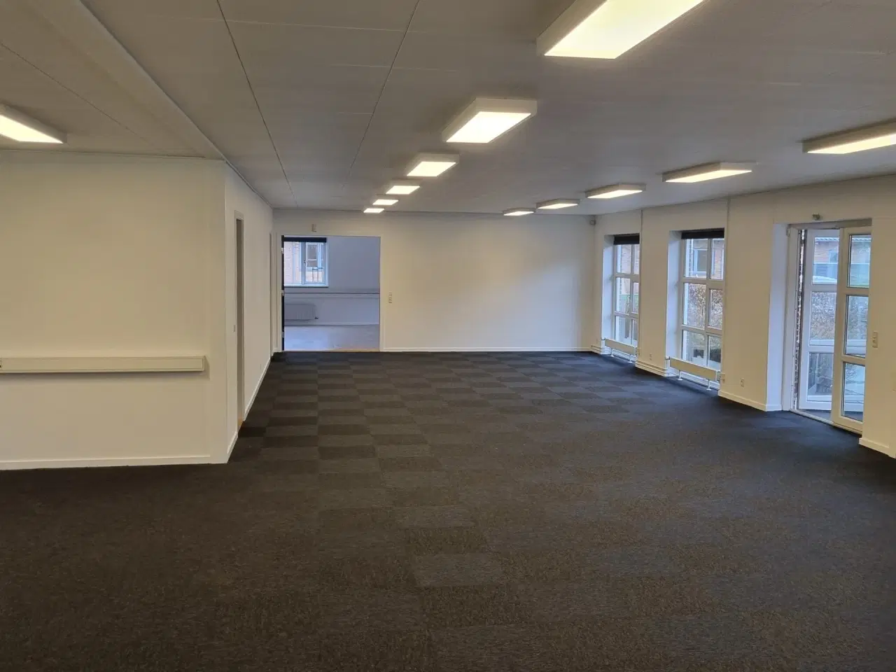 Billede 1 - 300 m2 velindrettet kontor