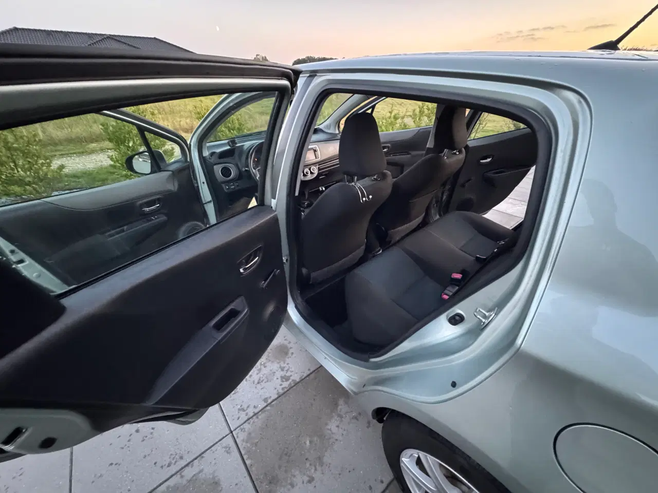 Billede 6 - Toyota Yaris 1,4 90hk Diesel 2012