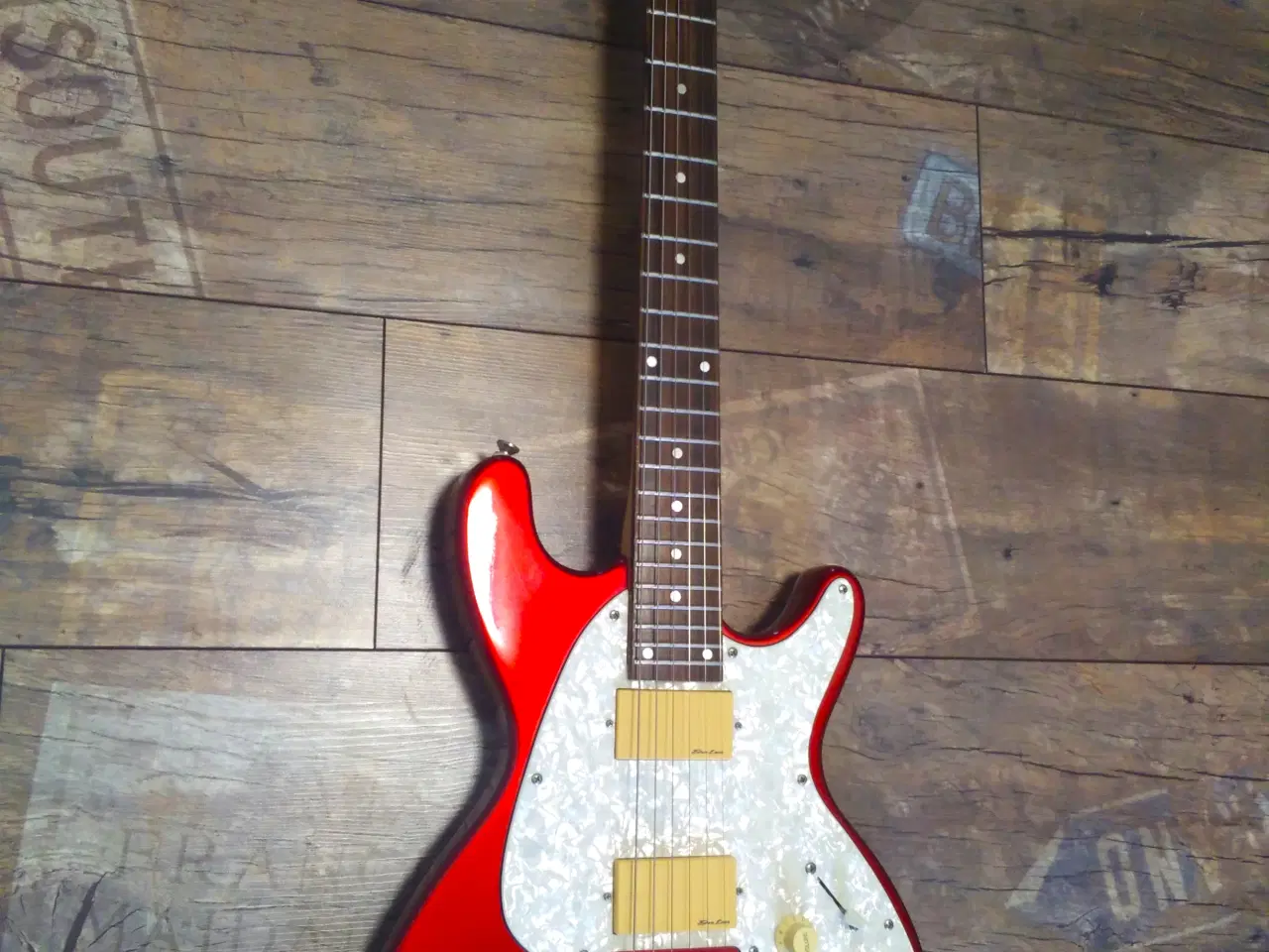 Billede 1 - Pacer Elguitar