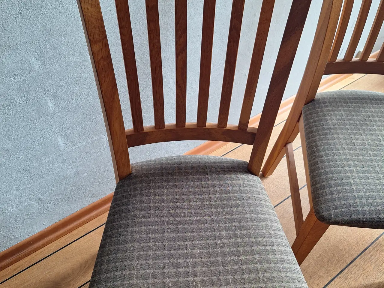 Billede 4 - Spisebord m/6 stole