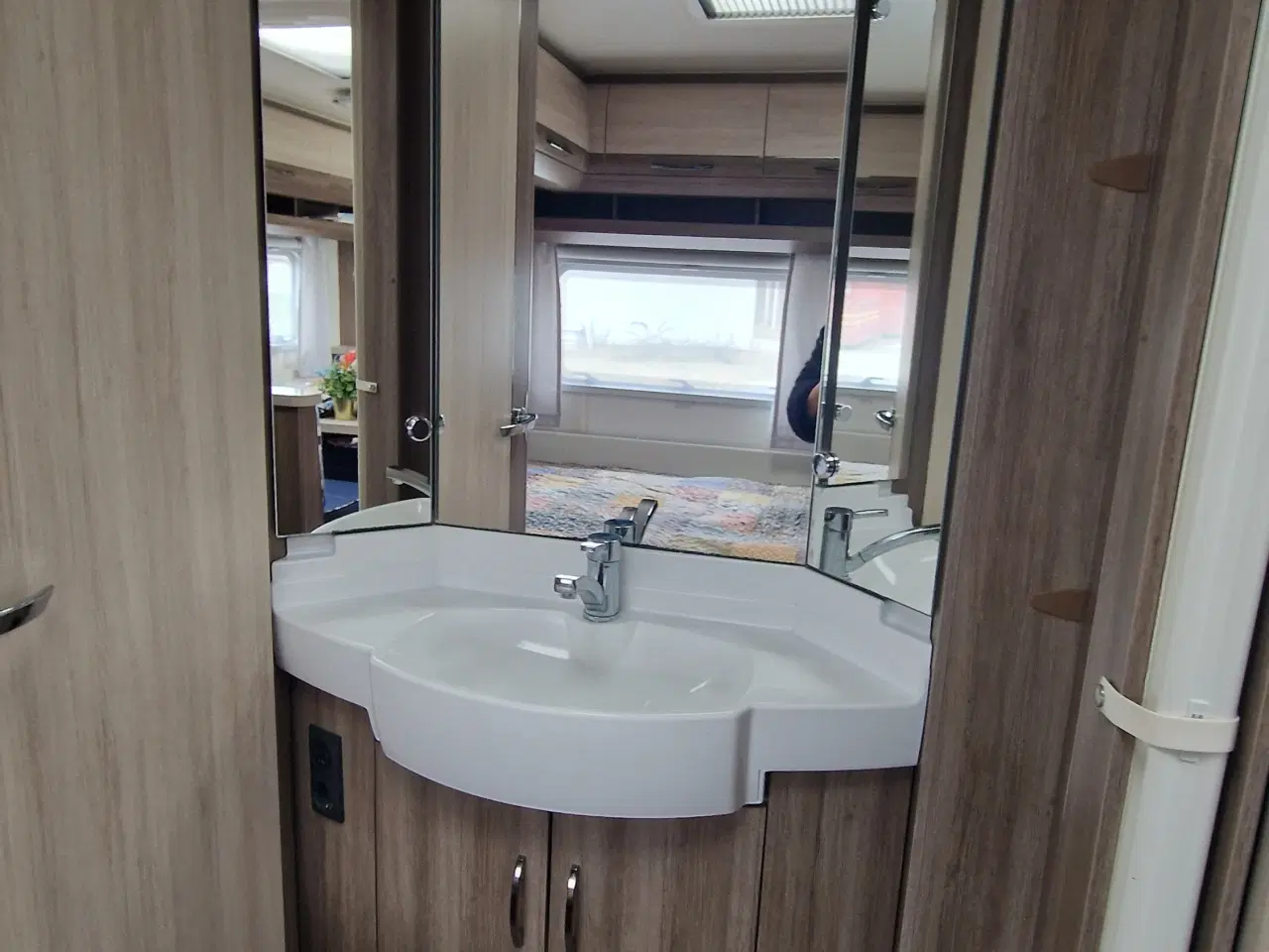 Billede 5 -  Tag et kig på denne skønhed. 