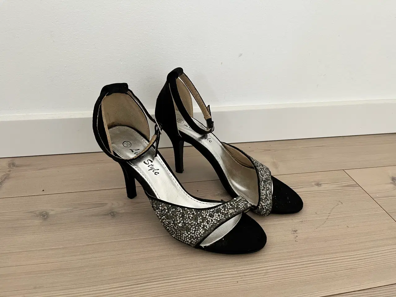 Billede 1 - Stiletter, Like Style, Str. 36