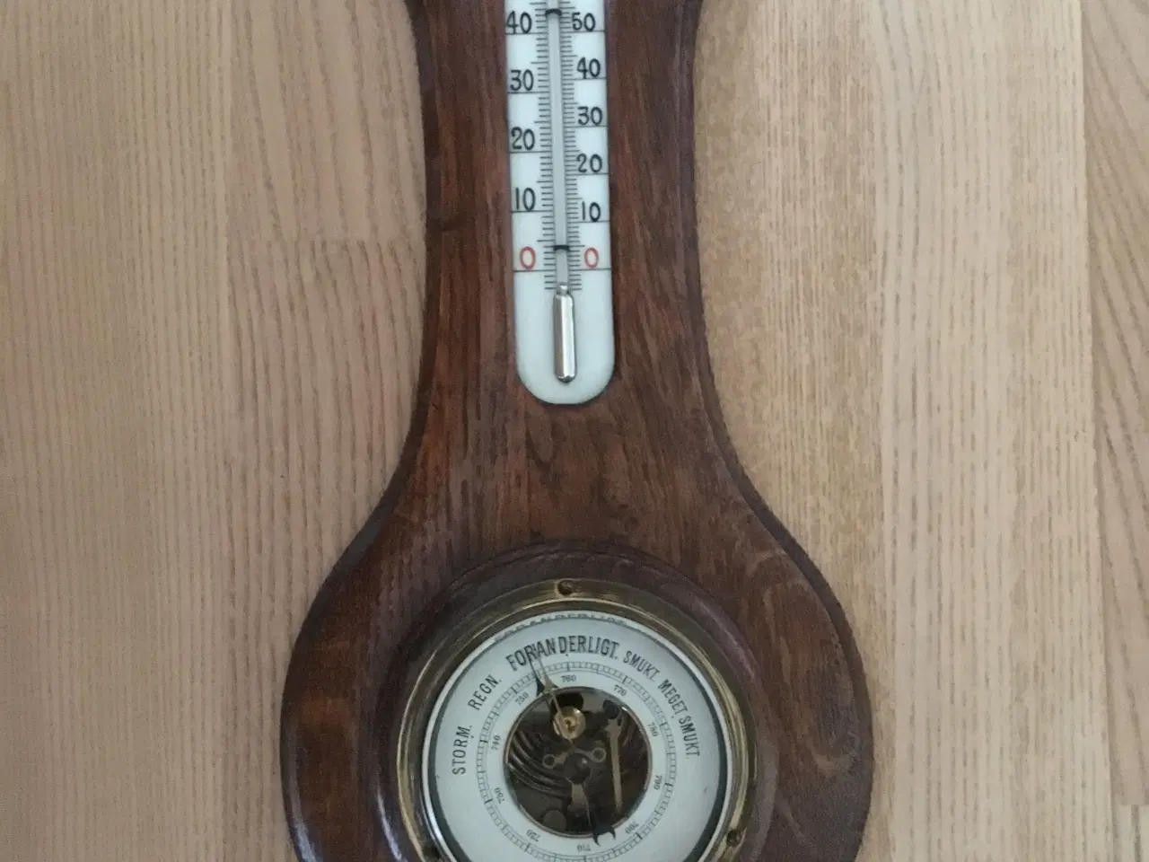 Billede 1 - Termometer og Barometer maghoni eller bejdset eg