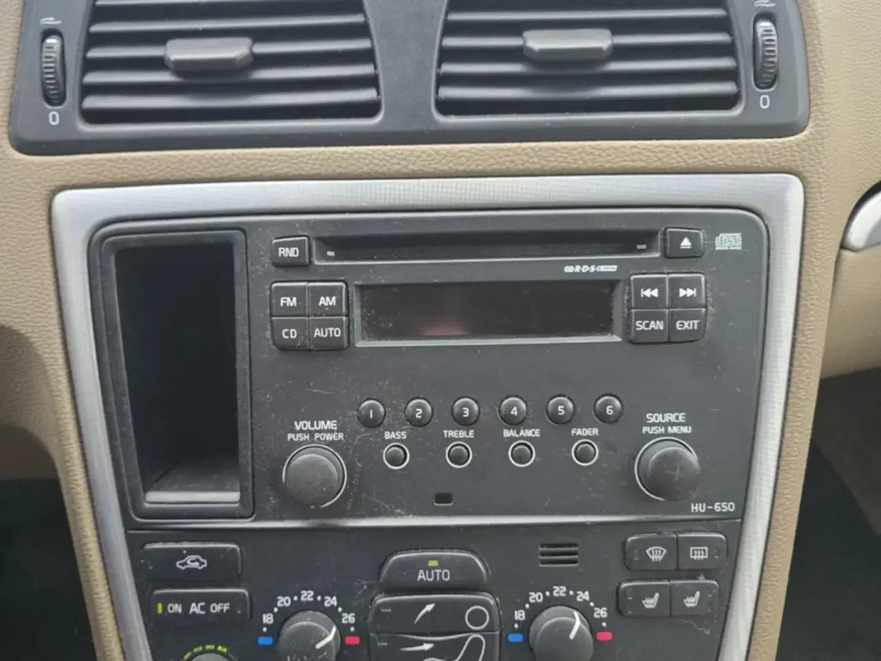 Billede 9 - Volvo V70 2,4 170 Momentum aut.