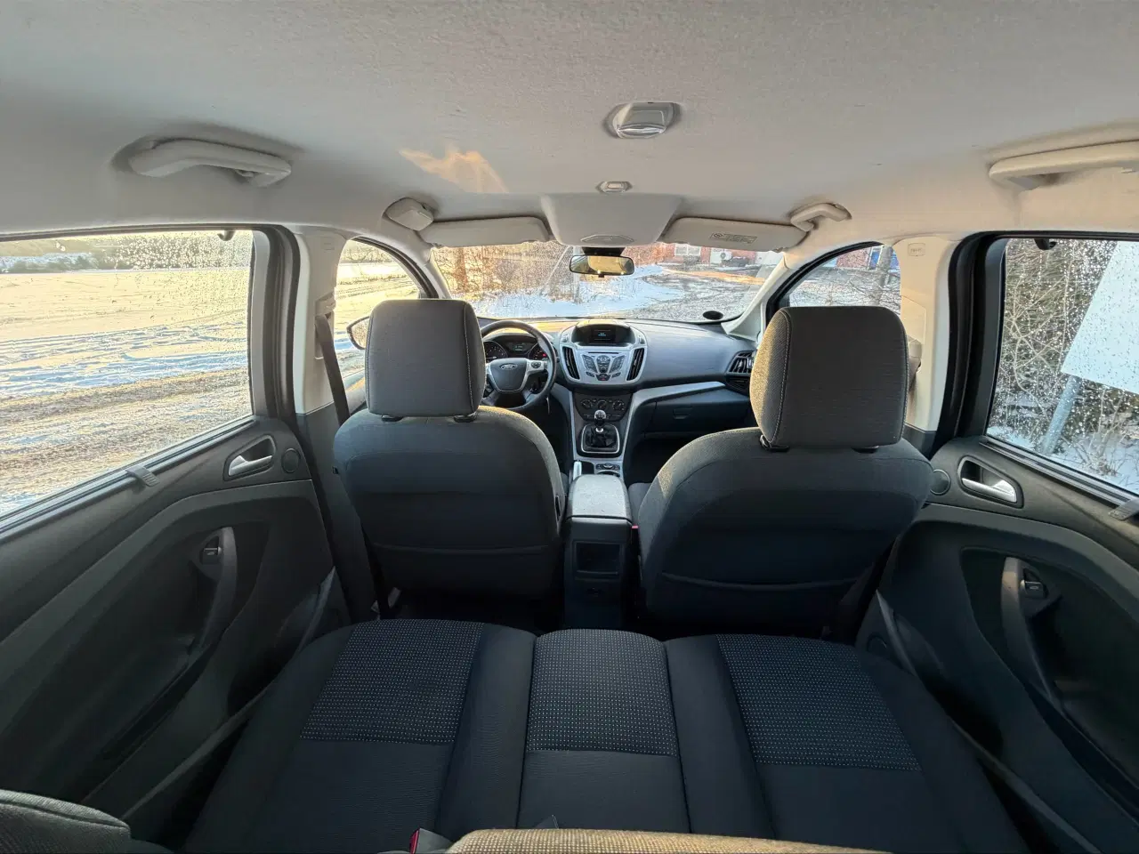 Billede 9 - Flot og velholdt ford c-max økonomisk bil 