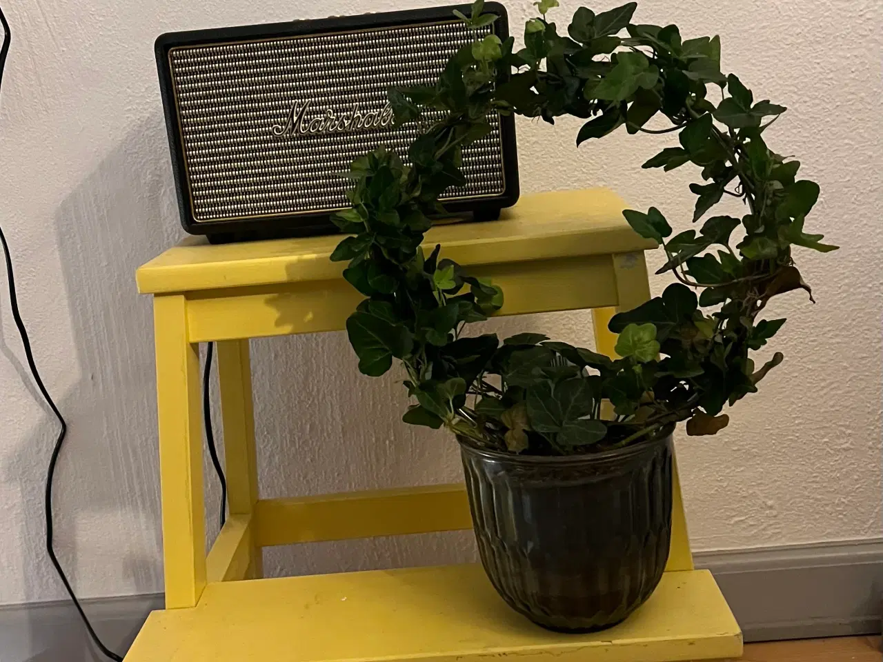 Billede 2 - Taburet trappestige blomsteropsats gul