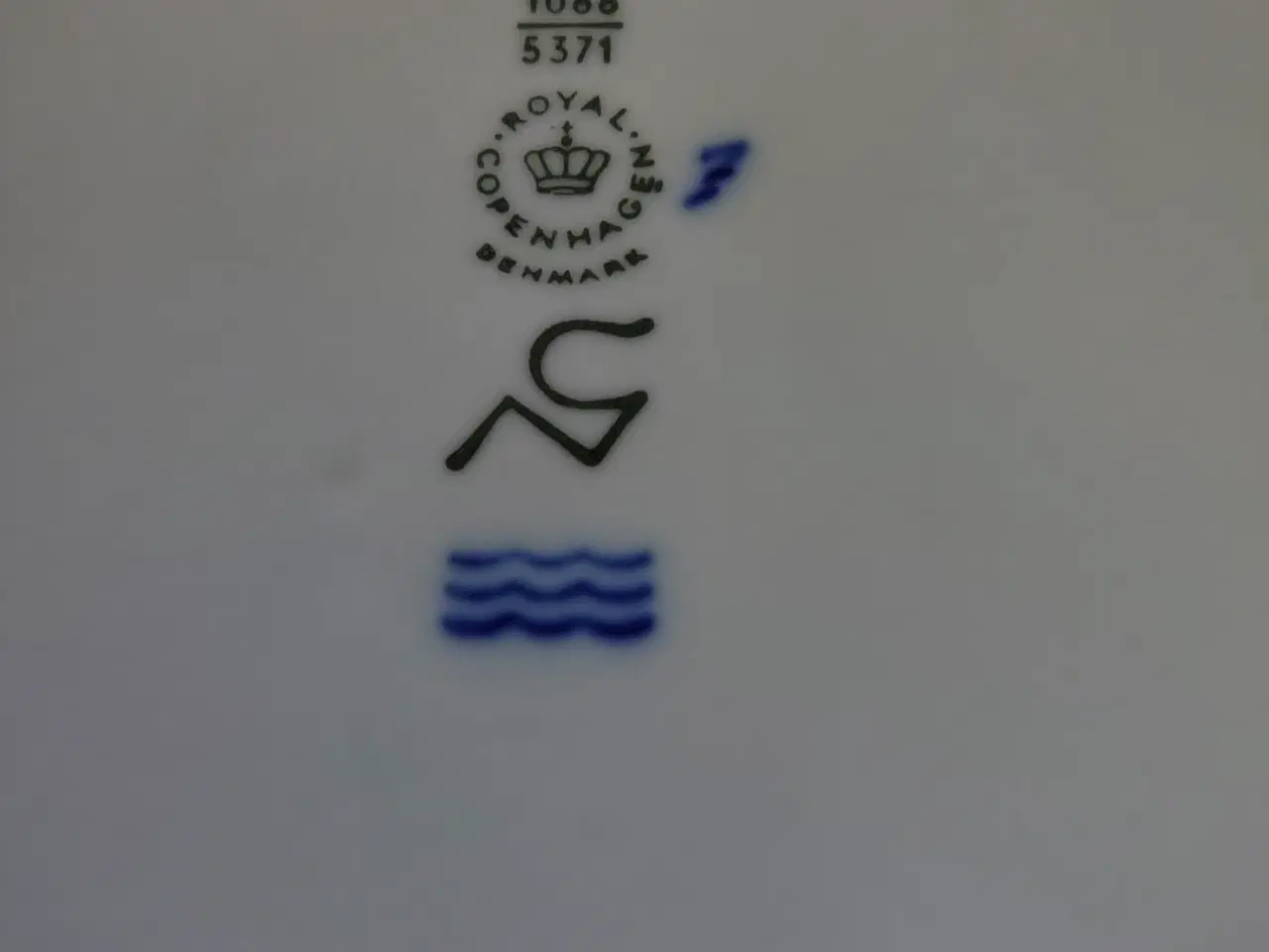 Billede 4 - Royal Copenhagen, keramik fad