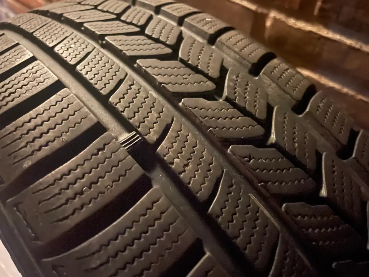 Billede 3 - 4 stis Nexen WinGuard vinterdæk på stålfælge sælge