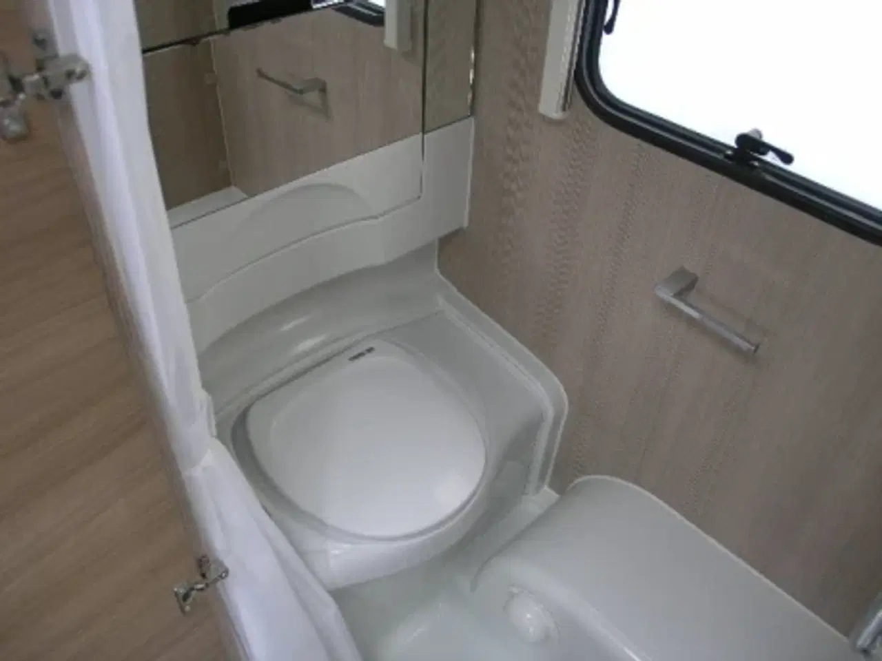 Billede 11 - Adria Adora 542 UL