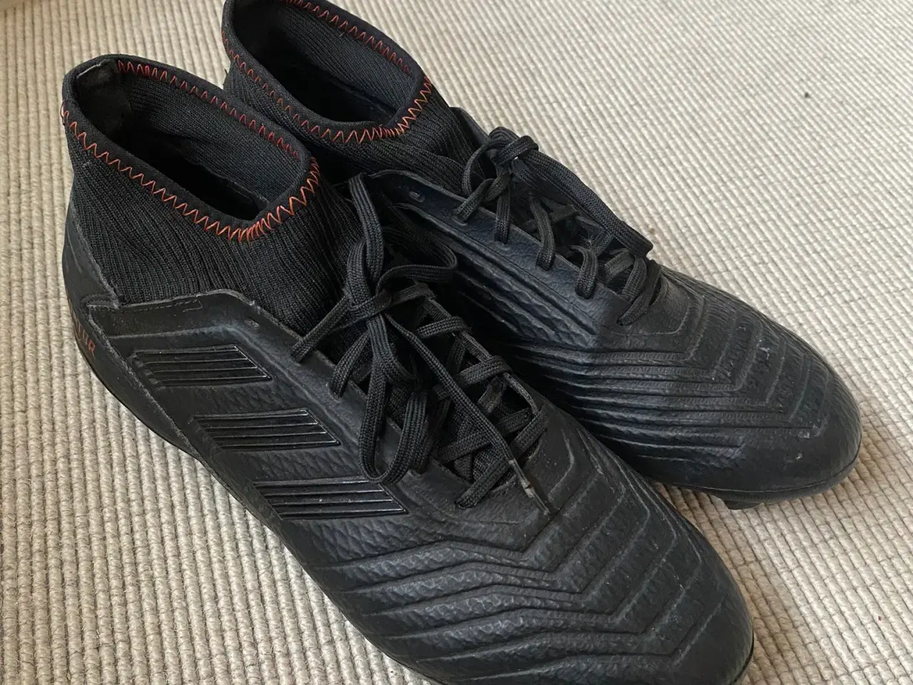 Billede 1 - Adidas Predator - fodboldstøvle - 42 2/3