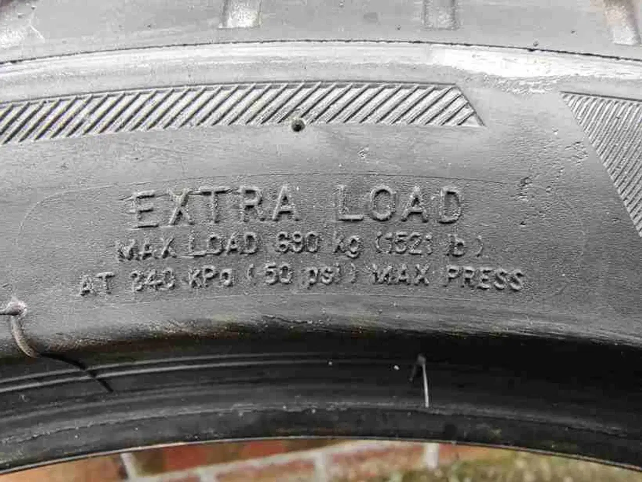 Billede 6 - Bridgestone sommerdæk 215/45R20 95H ekstra load