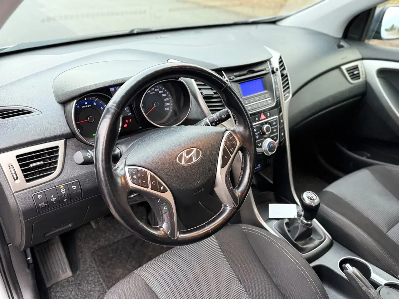 Billede 12 - Hyundai i30 1,6 GDi XTR Eco