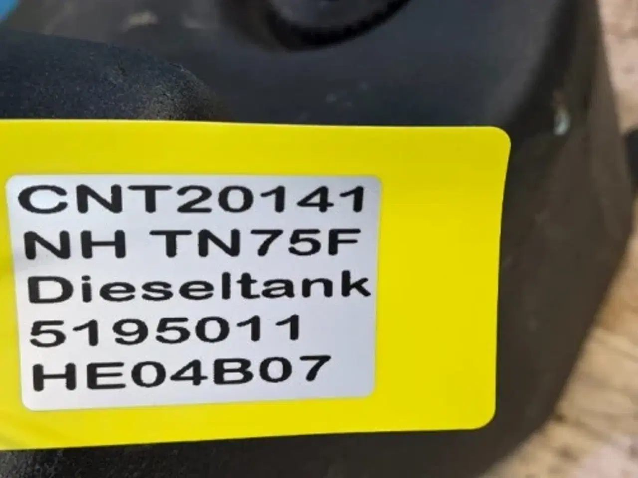 Billede 14 - New Holland TN75F Dieseltank 5195011