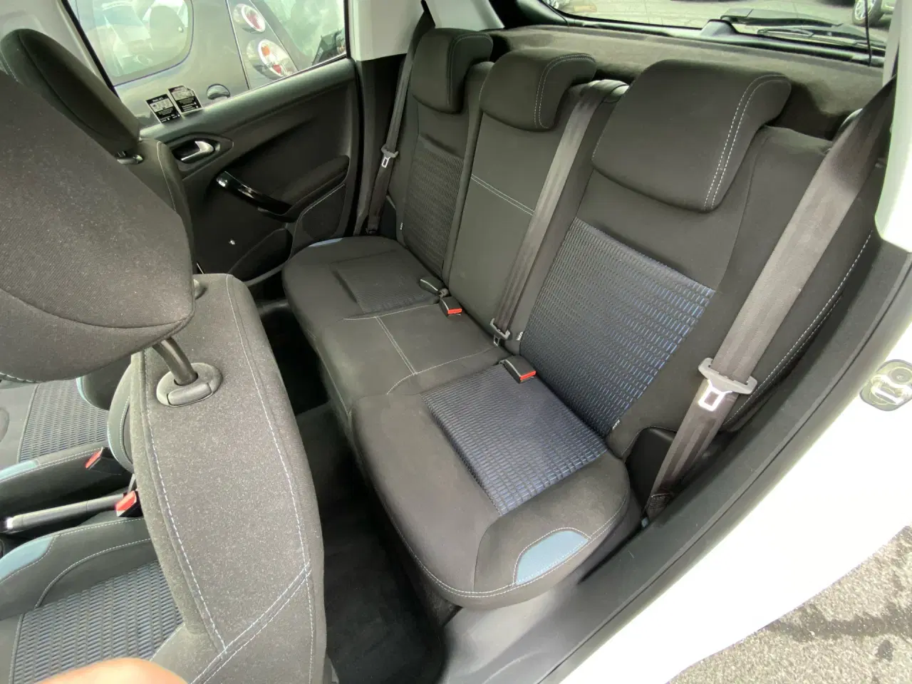 Billede 8 - Peugeot 208 1,2 VTi Allure 82HK 5d