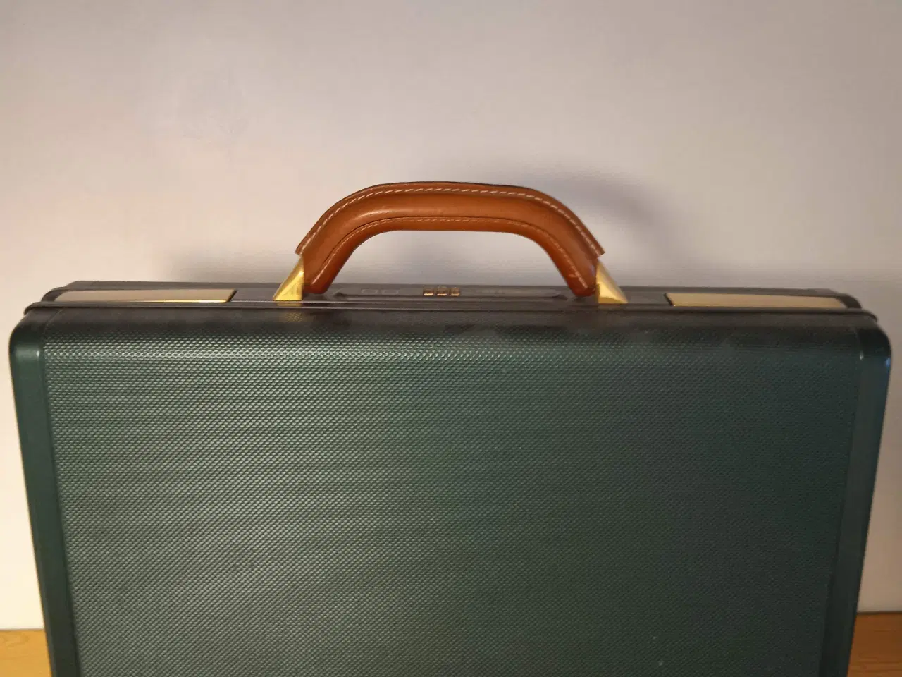 Billede 1 - SAMSONITE attachemappe