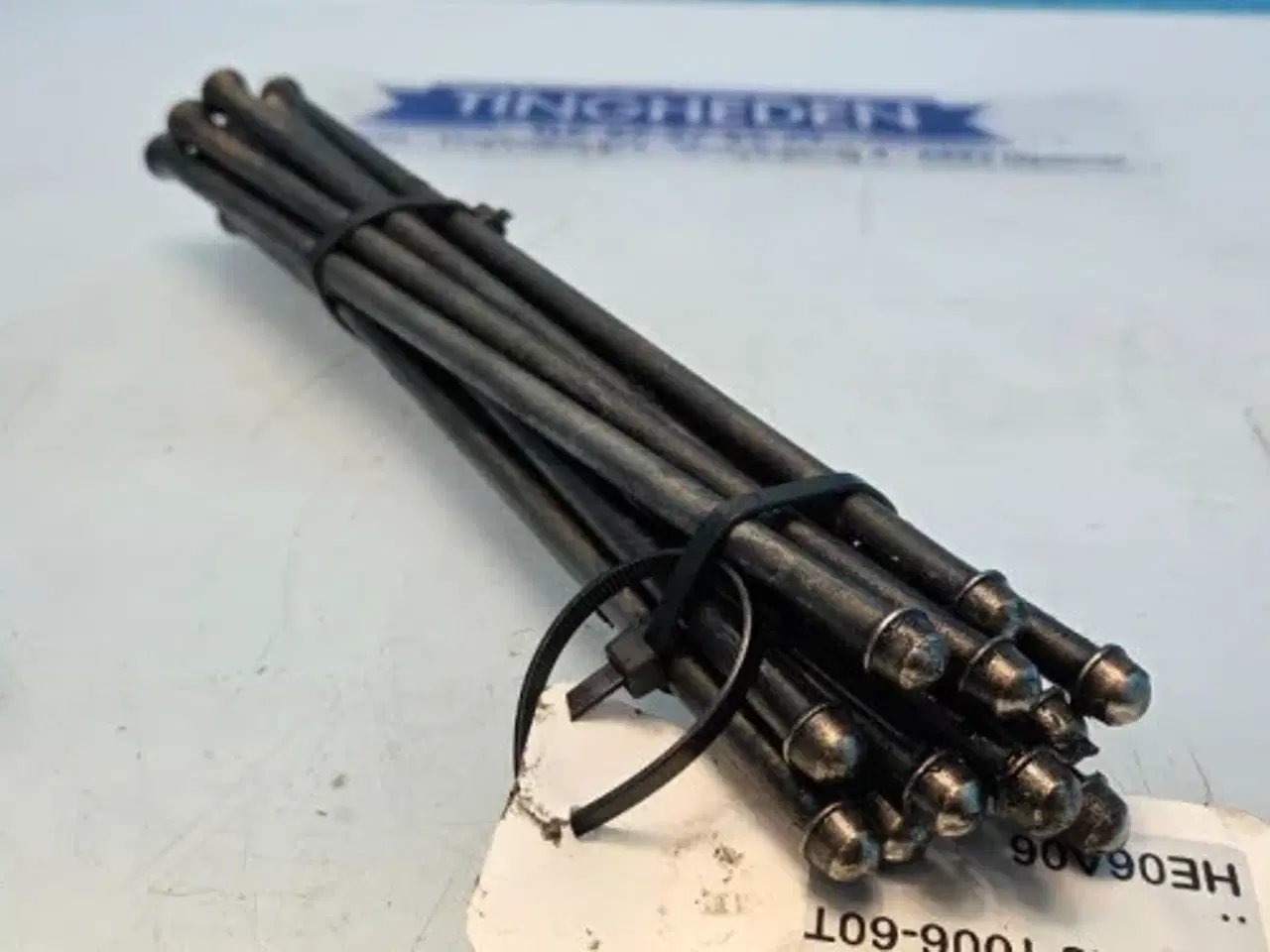 Billede 5 - Perkins 1006-60T Stødstænger 733817M1  12Stk