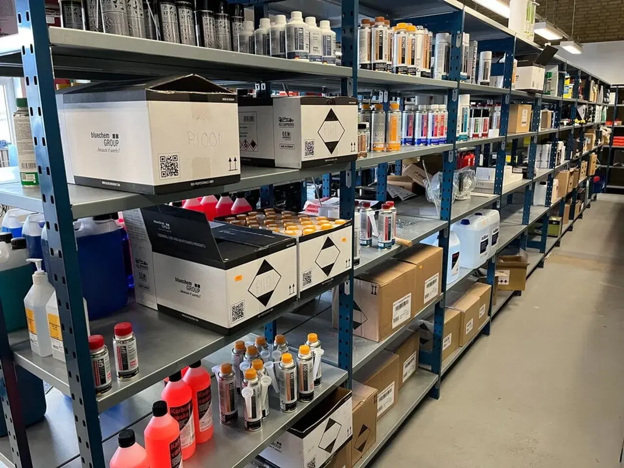 Billede 1 - Stort sortiment plejeprodukter til biler