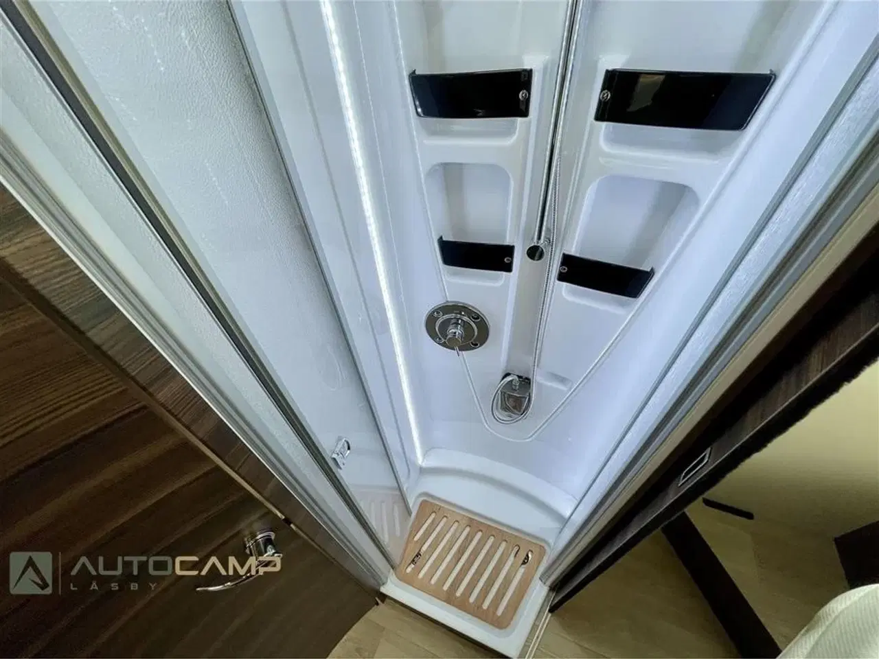 Billede 14 - 2024 - Laika Ecovip L 4012 DS