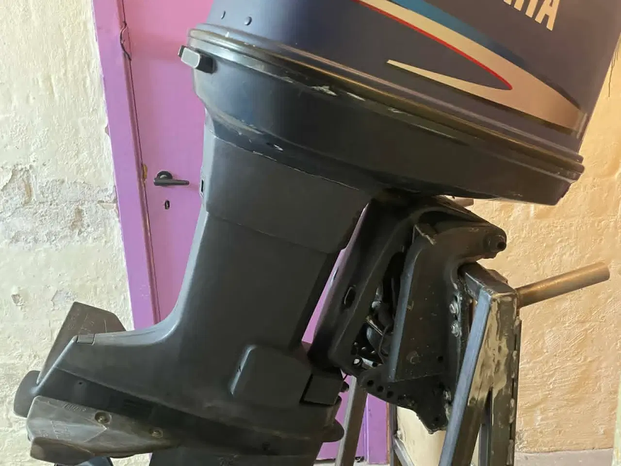 Billede 1 - Billig påhængsmotor sælges. 