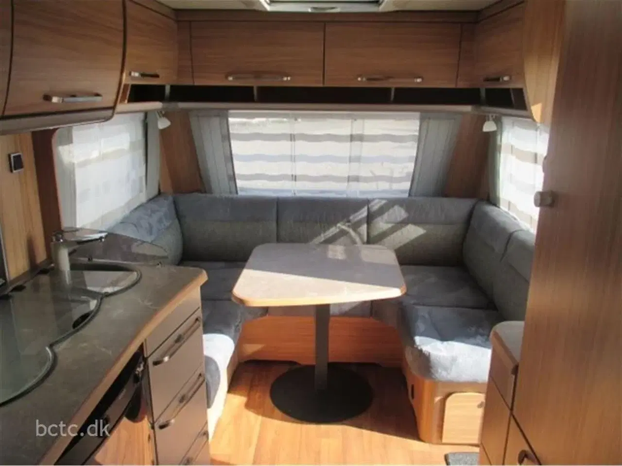 Billede 31 - 2017 - Hymer Eriba Nova GL 465 GL artic