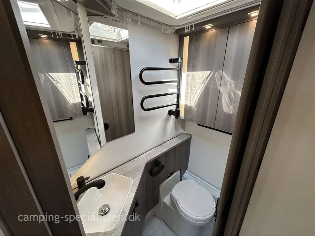 Billede 7 - 2026 - Kabe Estate 600 GDL KS Kabe Estate 600 GDL KS model 2026 kan snart ses hos Camping-Specialisten