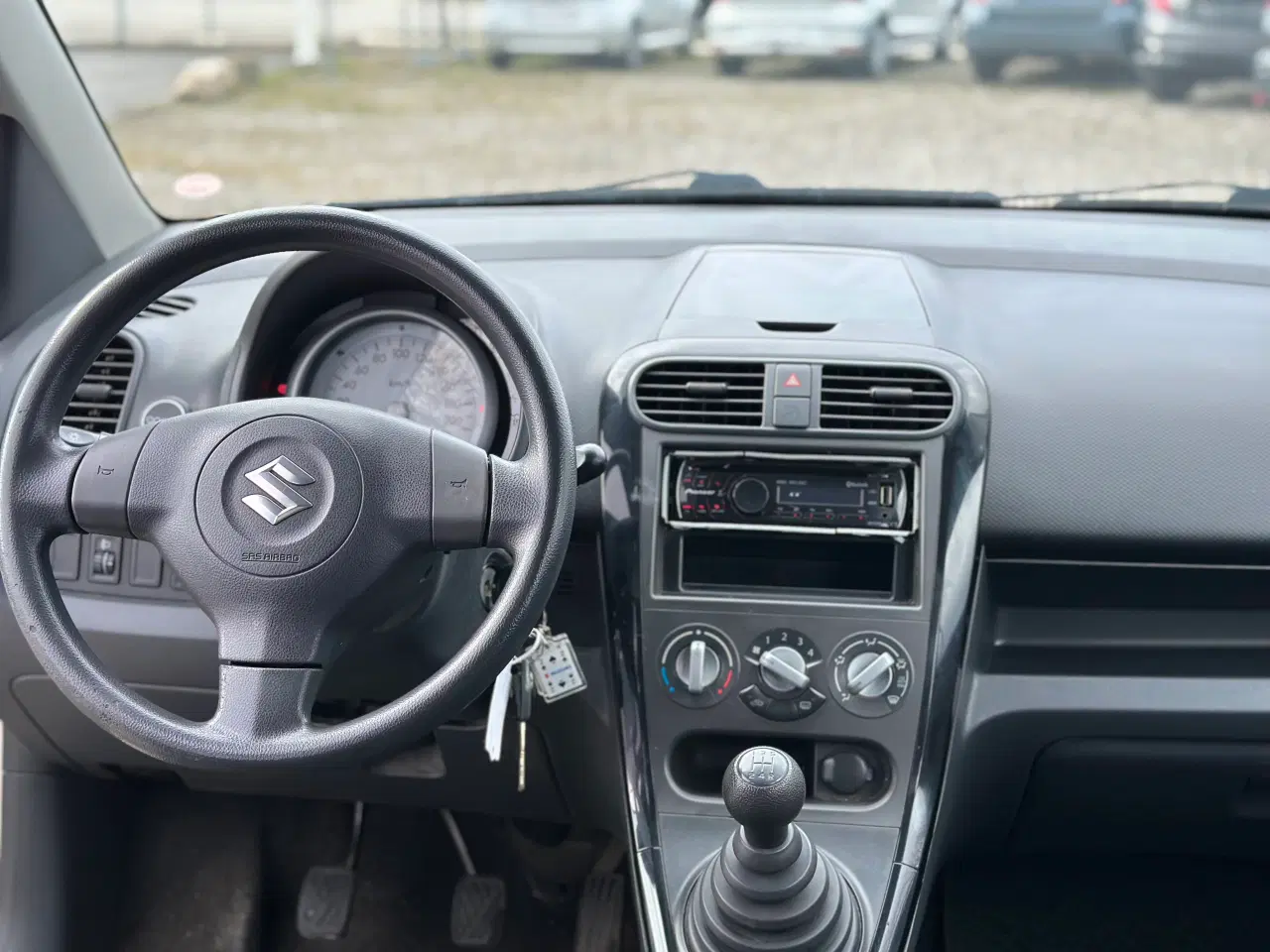 Billede 5 - NYSYNET SUZUKI SPLASH MED GRATIS NUMMERPLADES
