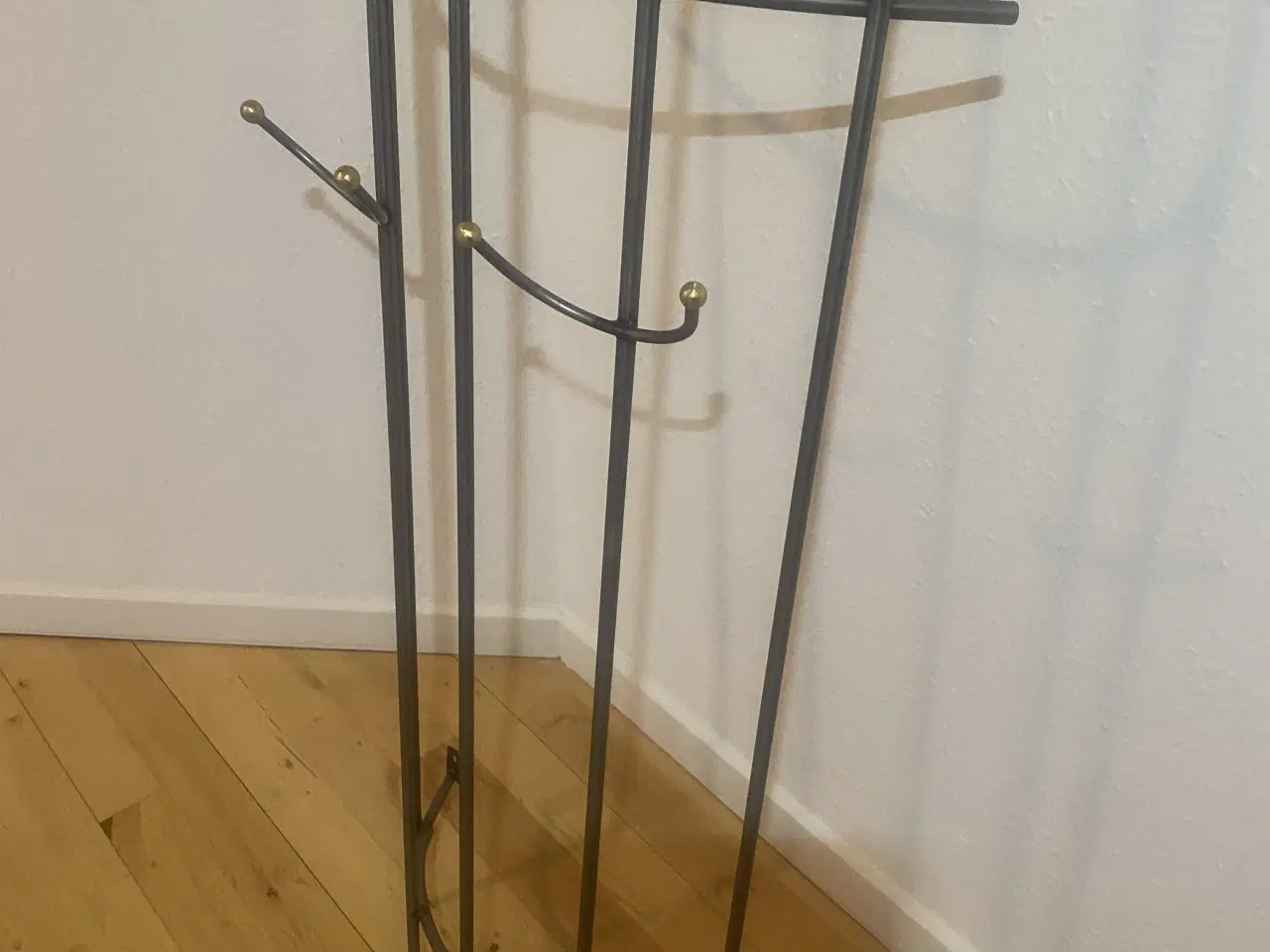 Billede 2 - Knagerække