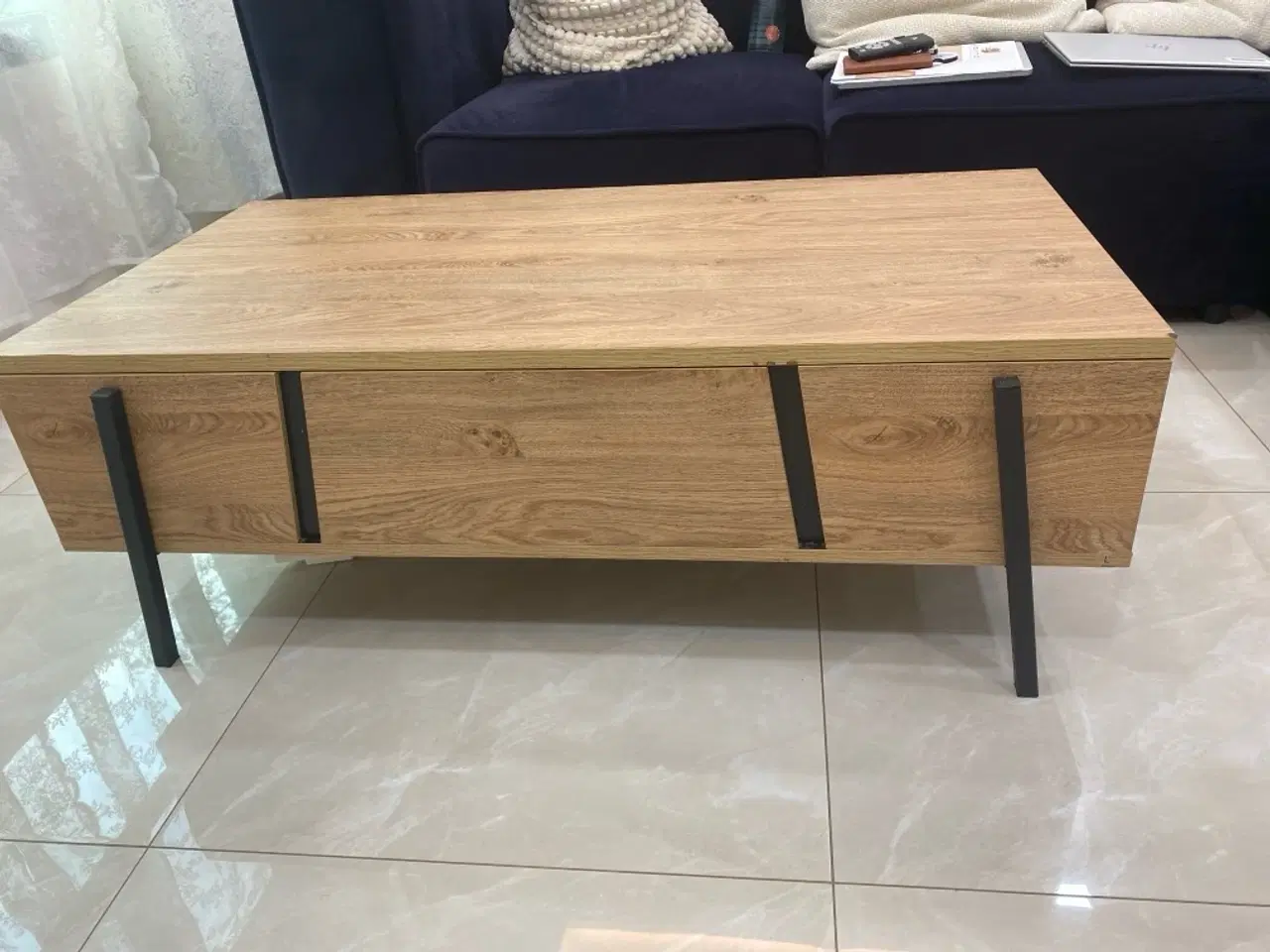 Billede 1 - Beliani Coffee Table with Hydraulic storage