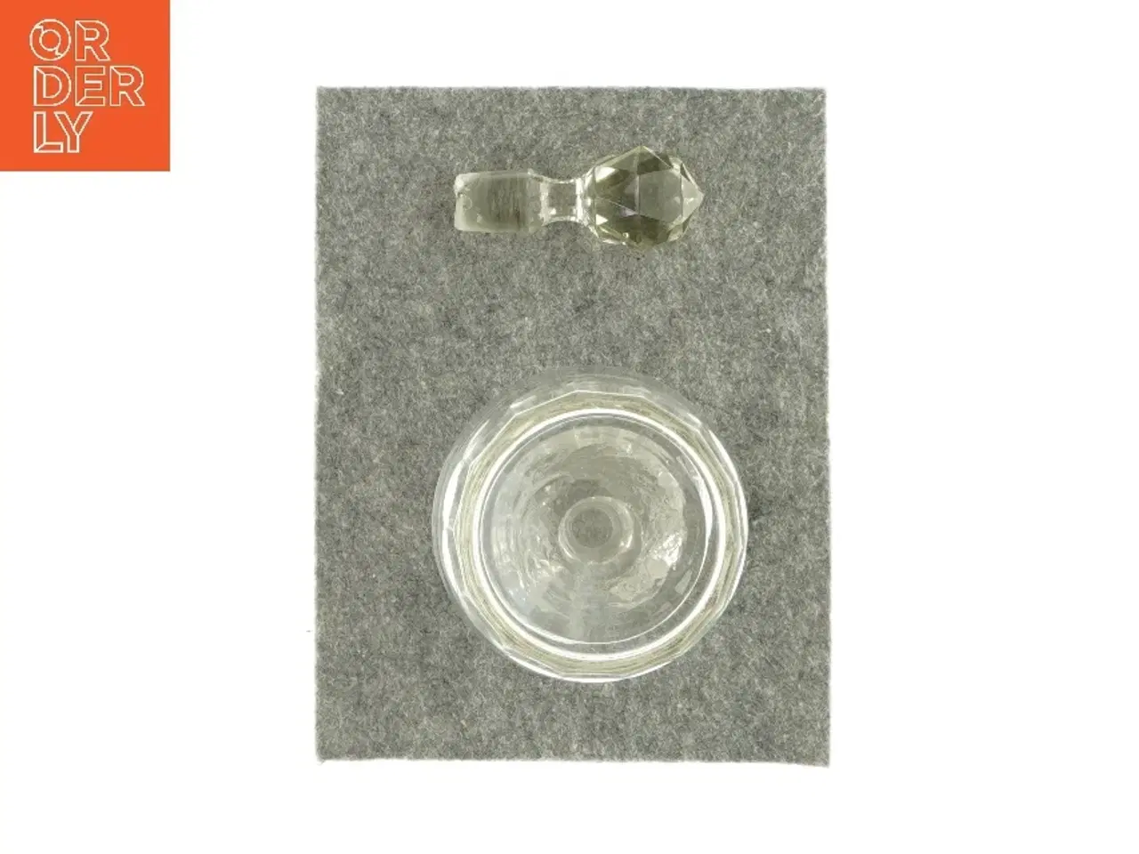 Billede 2 - Glaskaraffel med prop (str. HØ: 16x10 cm)