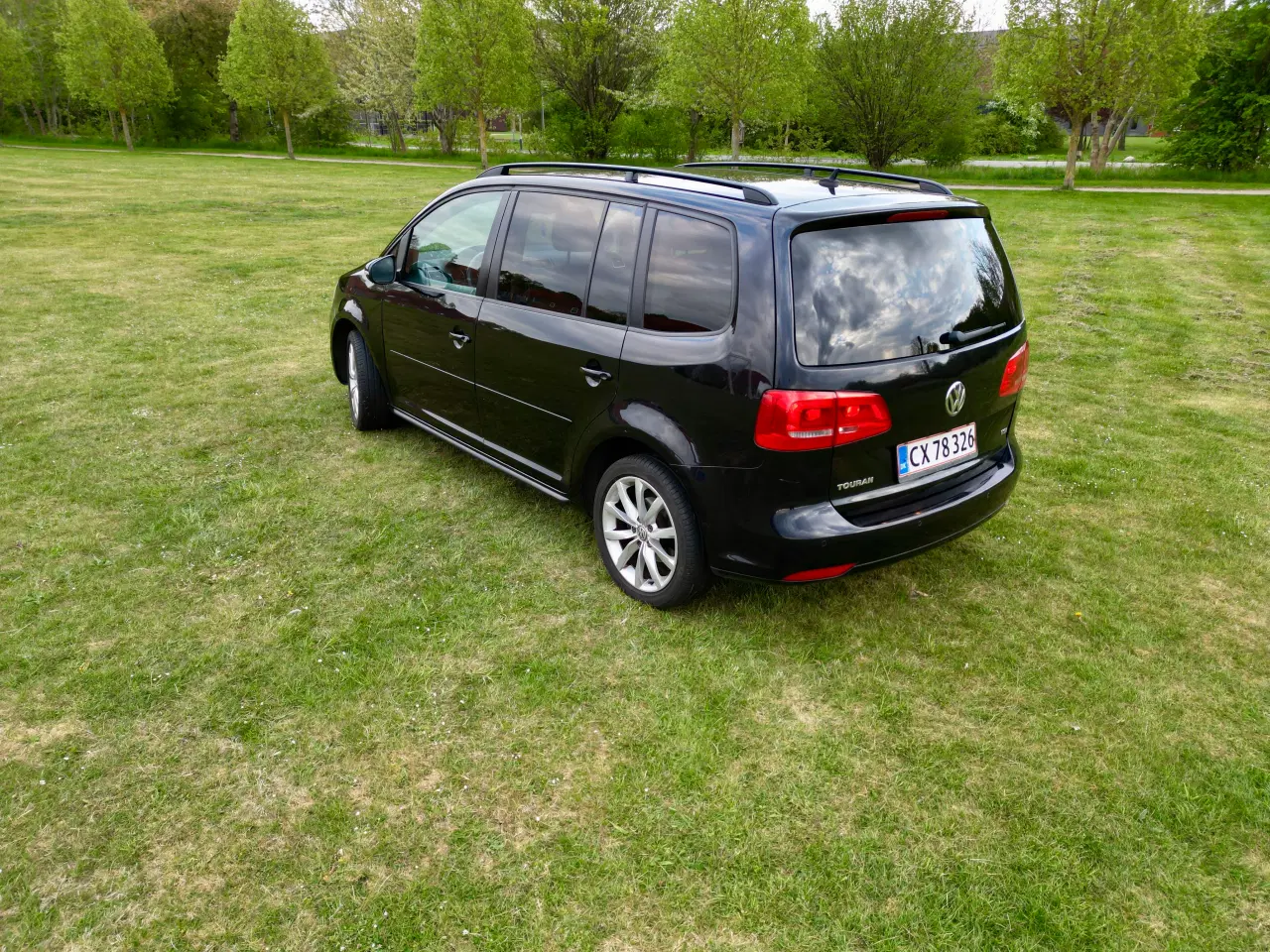 Billede 5 - Super velholdt 7 personers familiebil VW Touran