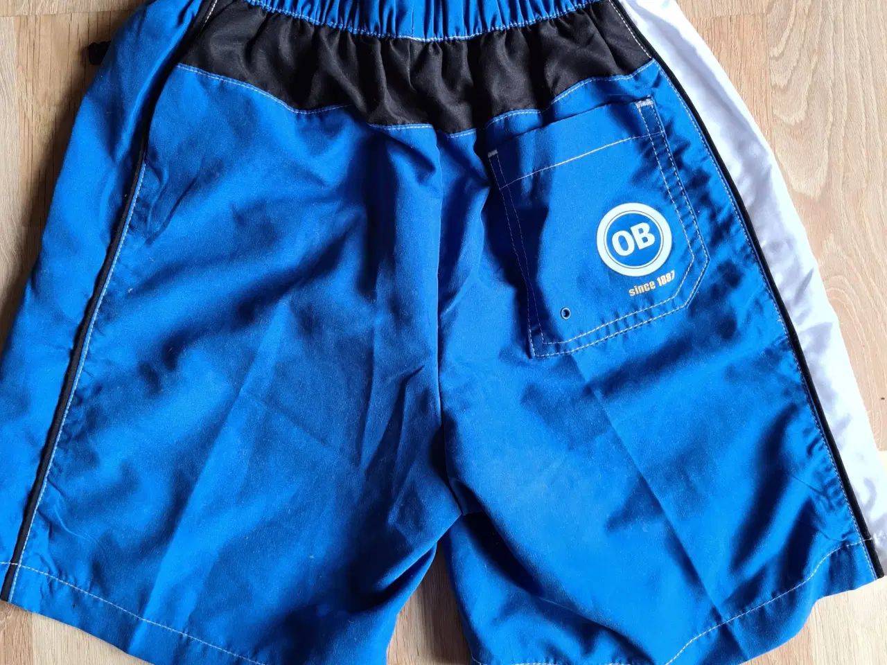 Billede 2 - OB shorts str 4/6