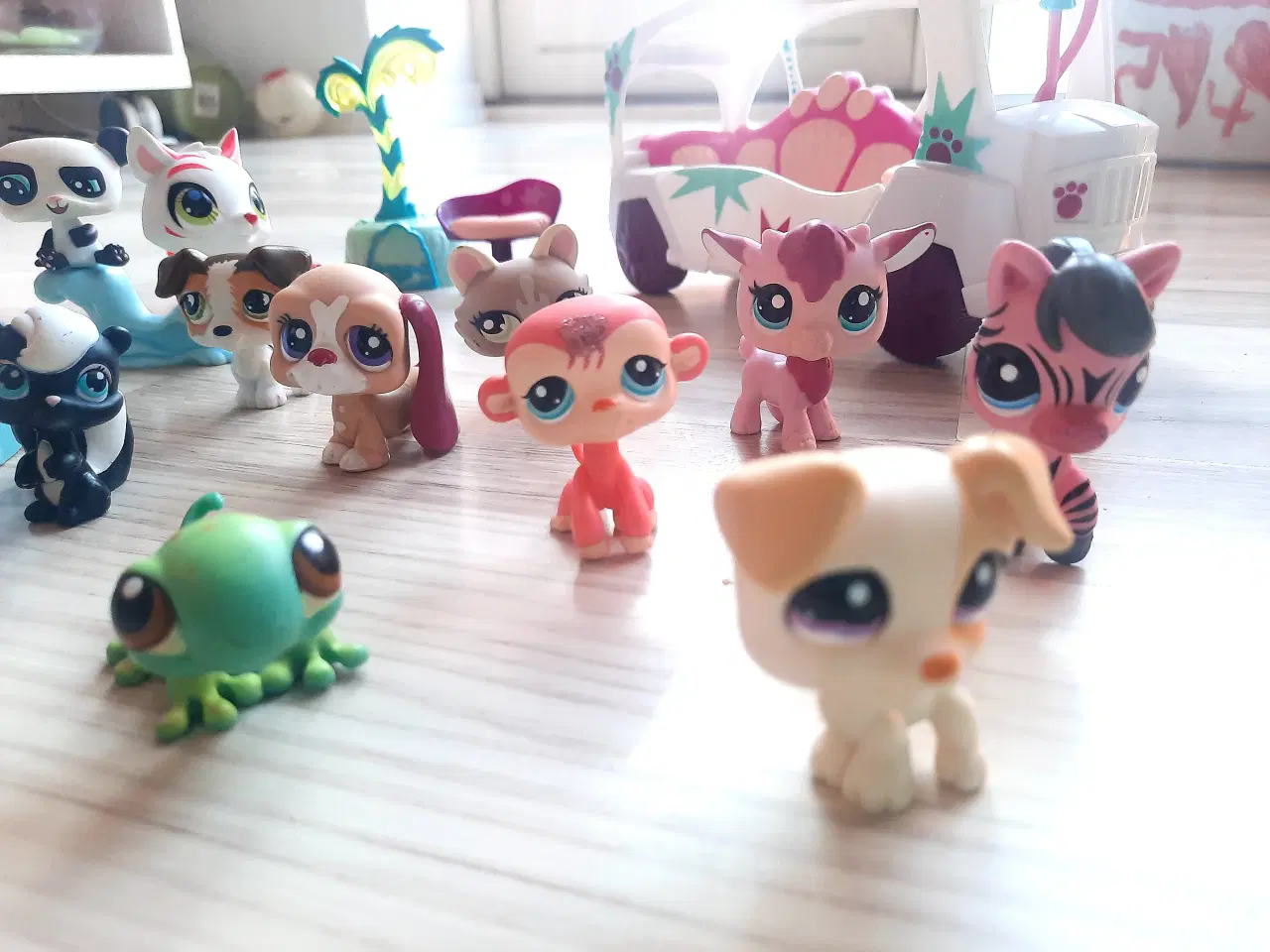 Billede 2 - Littlest Pet Shop pakke i god stand