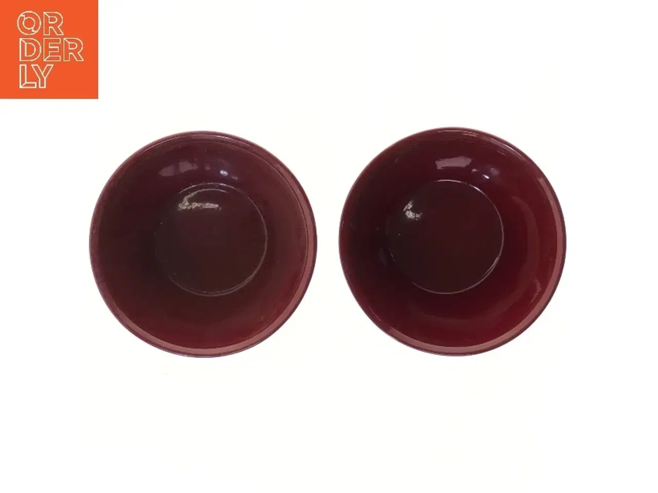 Billede 2 - To røde skåle (str. 2 stk Ø 17,5 cm)