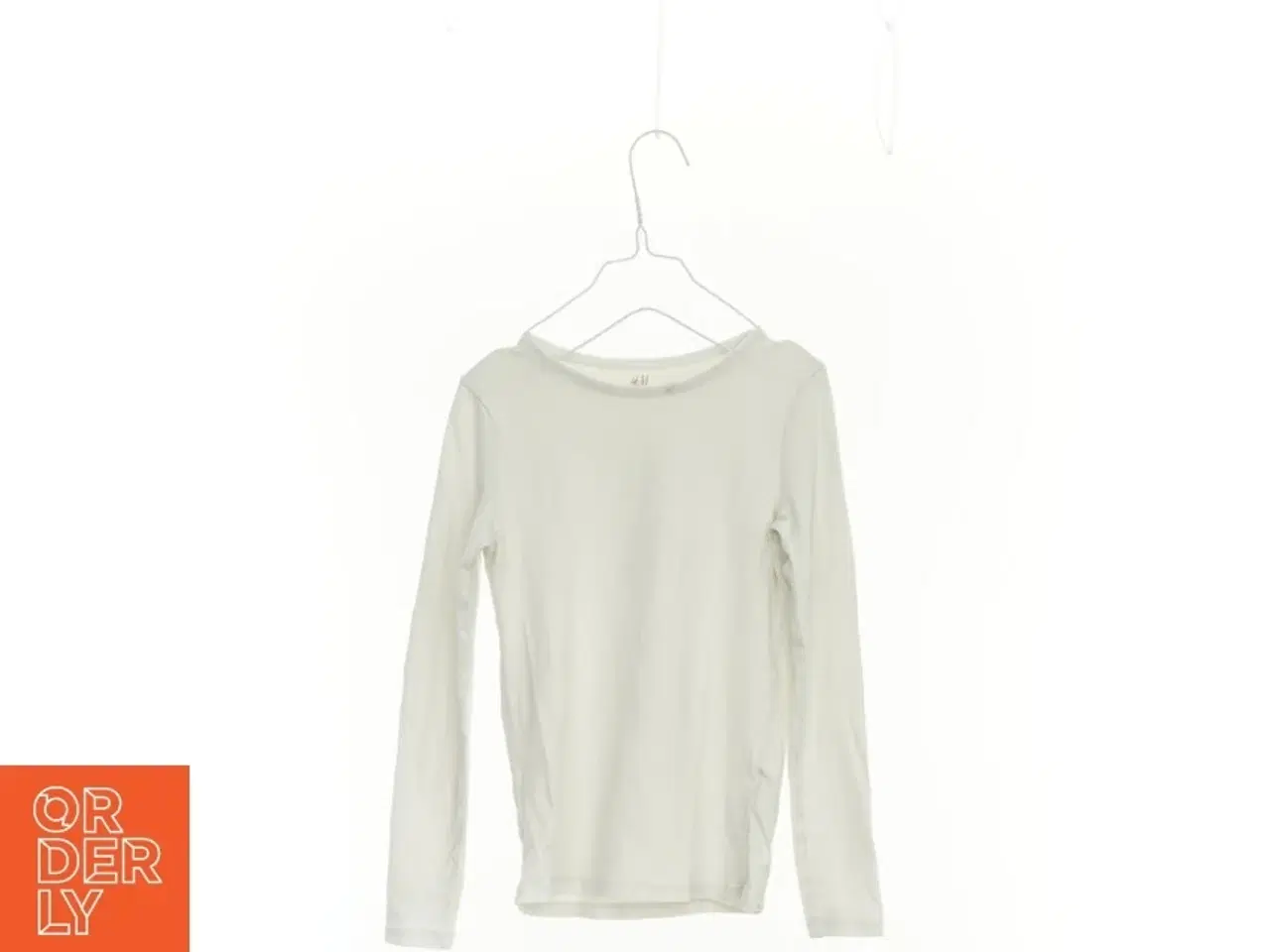 Billede 1 - T-Shirt fra H&M (str. 140 cm)