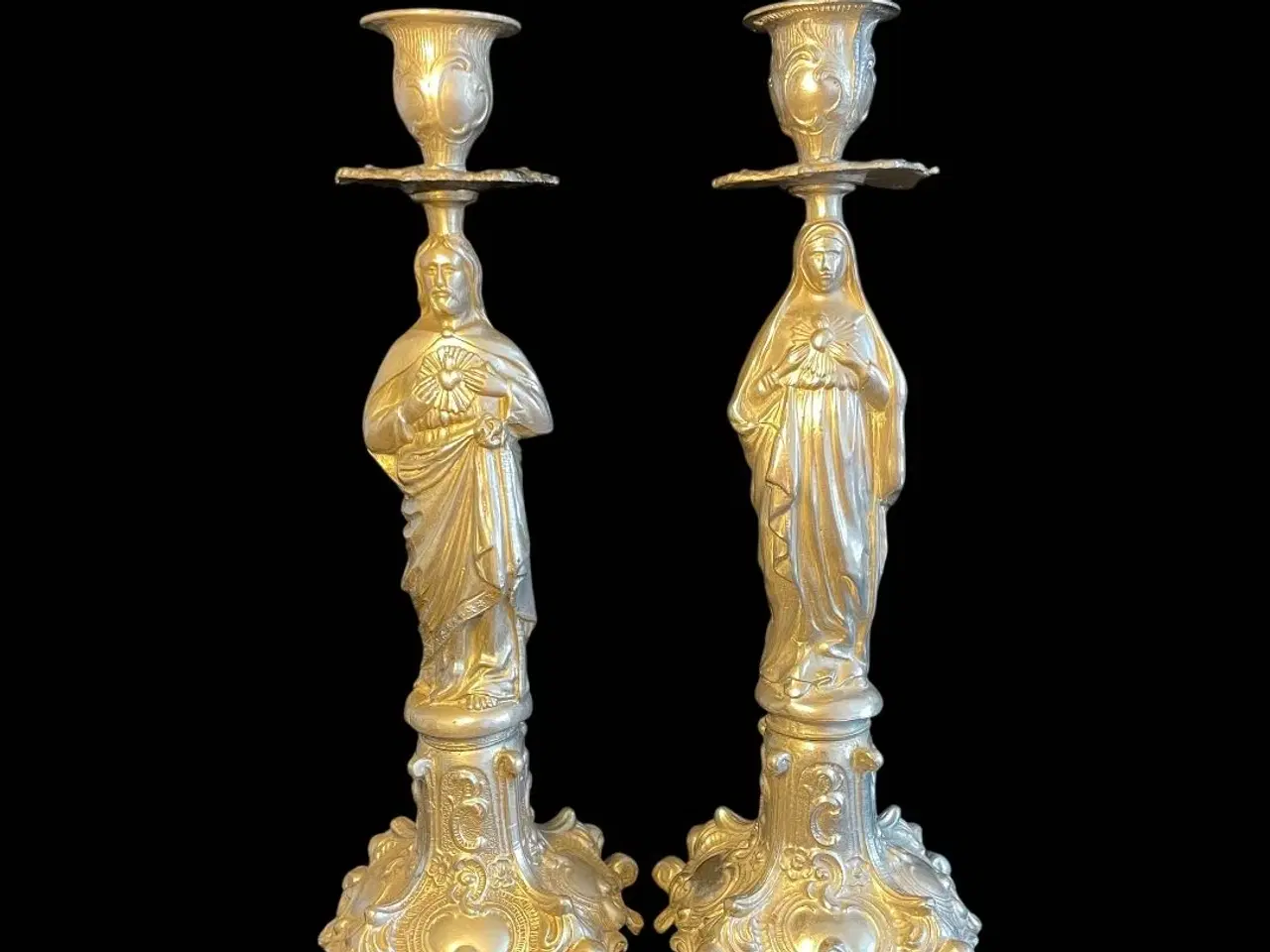 Billede 2 - Alterstager, kirkestage
