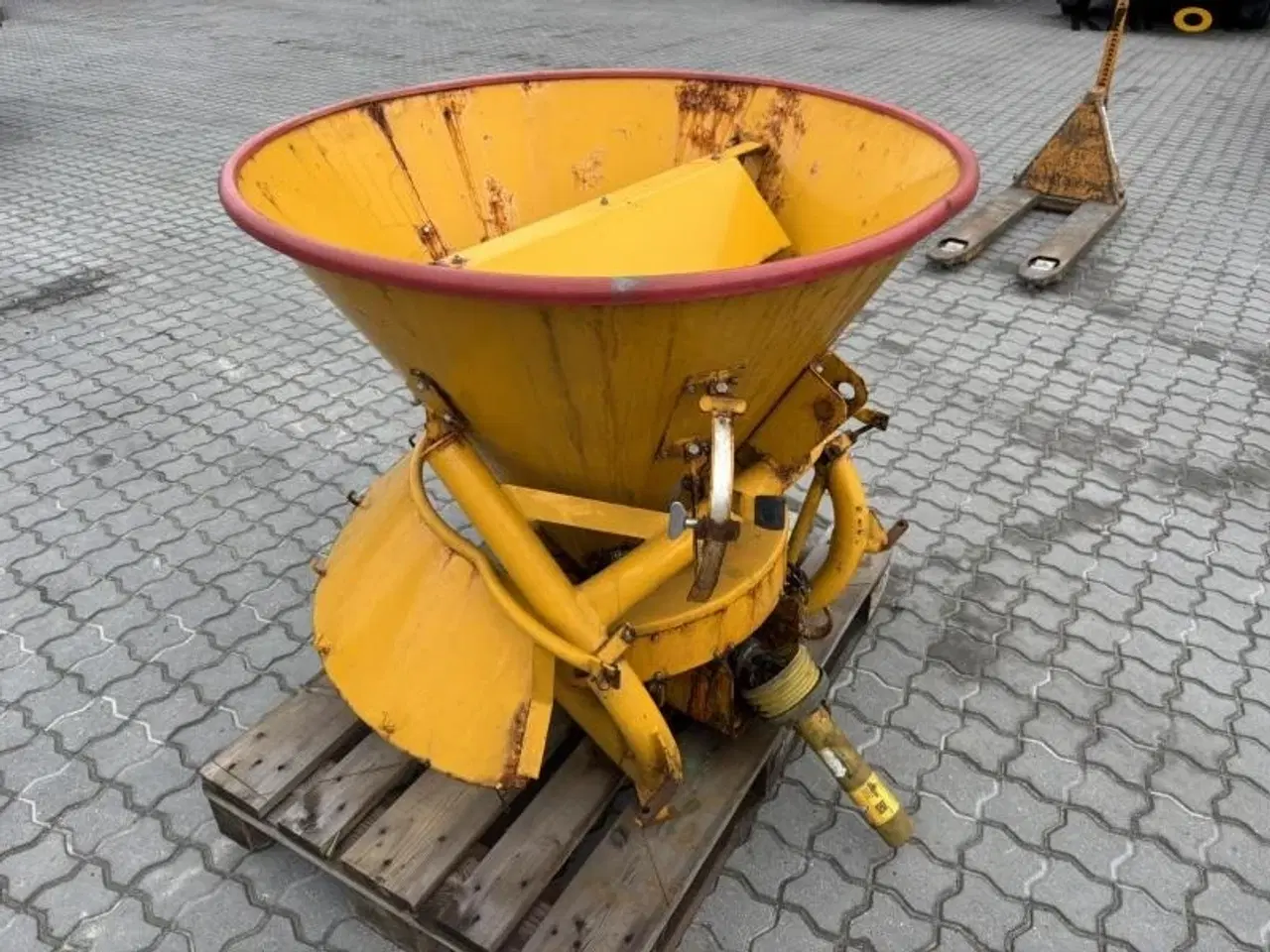Billede 3 - Bøgballe FS220 saltspreder