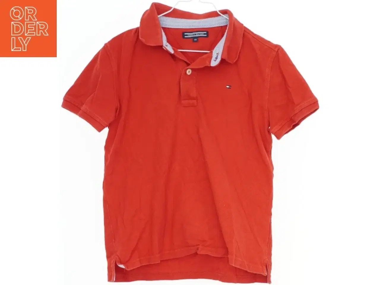 Billede 1 - Rød Polo T-shirt fra Tommy Hilfiger (str. 140)