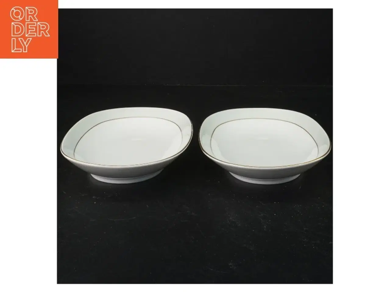 Billede 2 - Porcelænsfade (str. 22 x 13 cm)