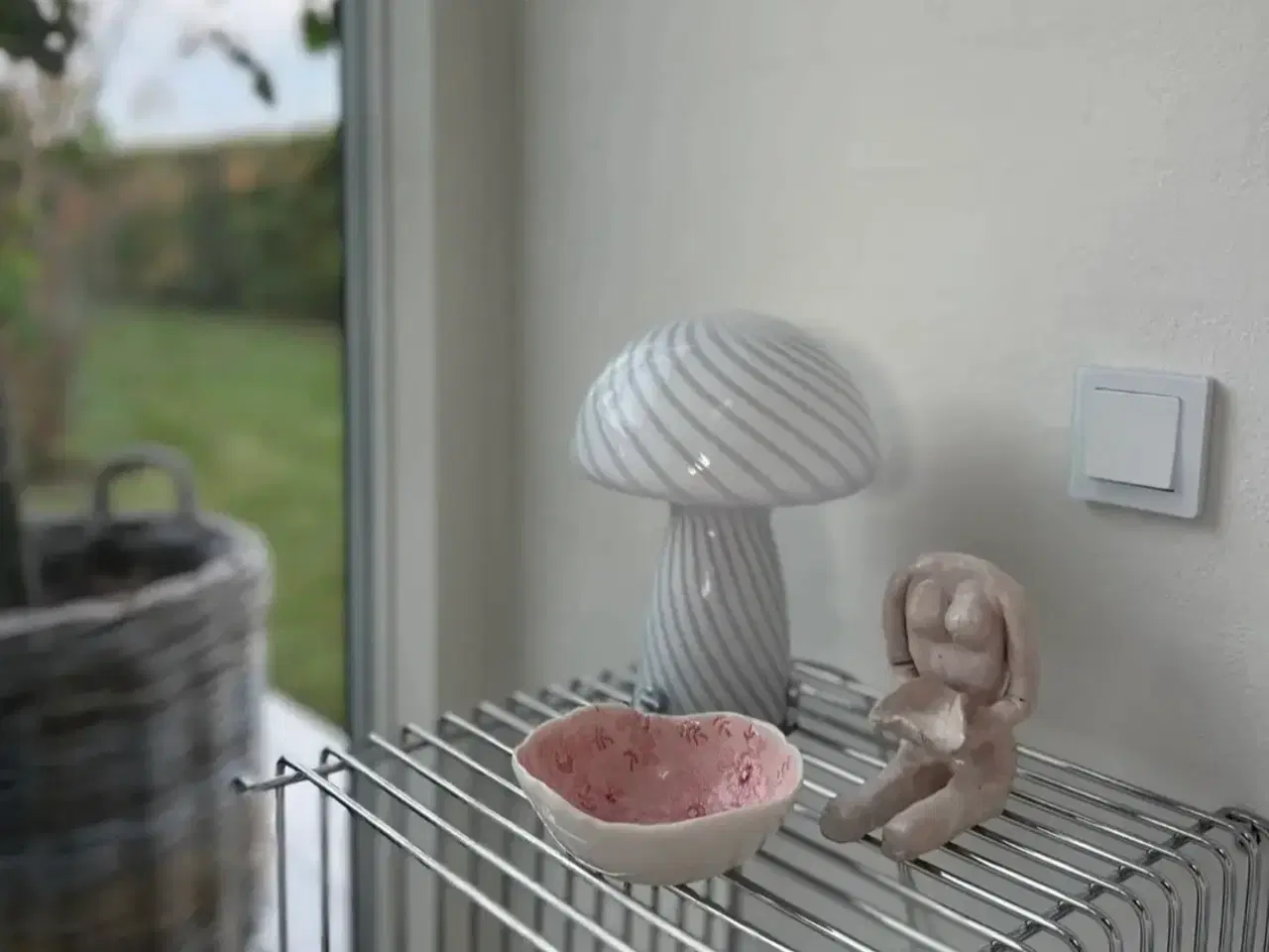 Billede 2 - "Restsalg" Mushroom bordlampe - hvid