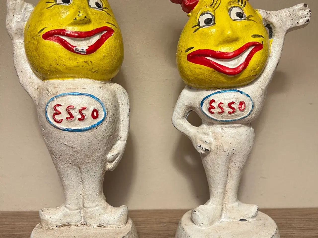 Billede 1 - Esso figurer/sparebøsser i støbejern 