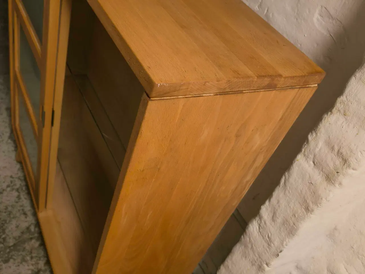 Billede 5 - Smukt vitrineskab med 4 glashylder