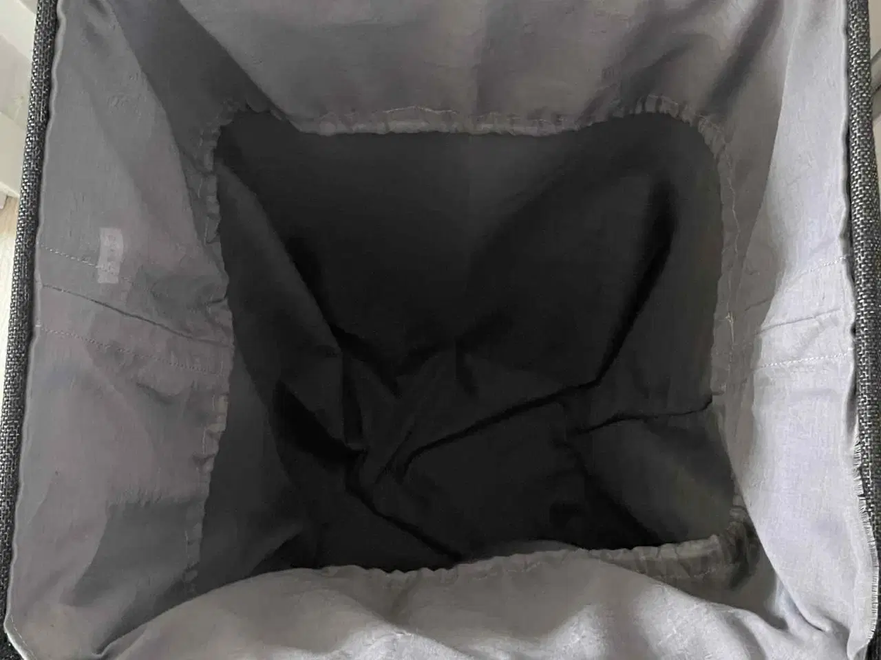 Billede 3 - Vasketøjskurv