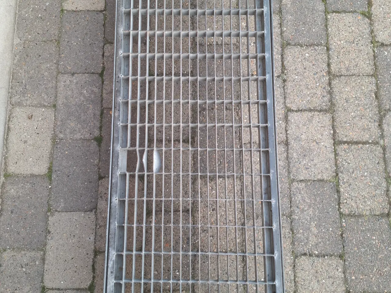 Billede 1 - Metal Rist Gitter 122x42 cm Grå